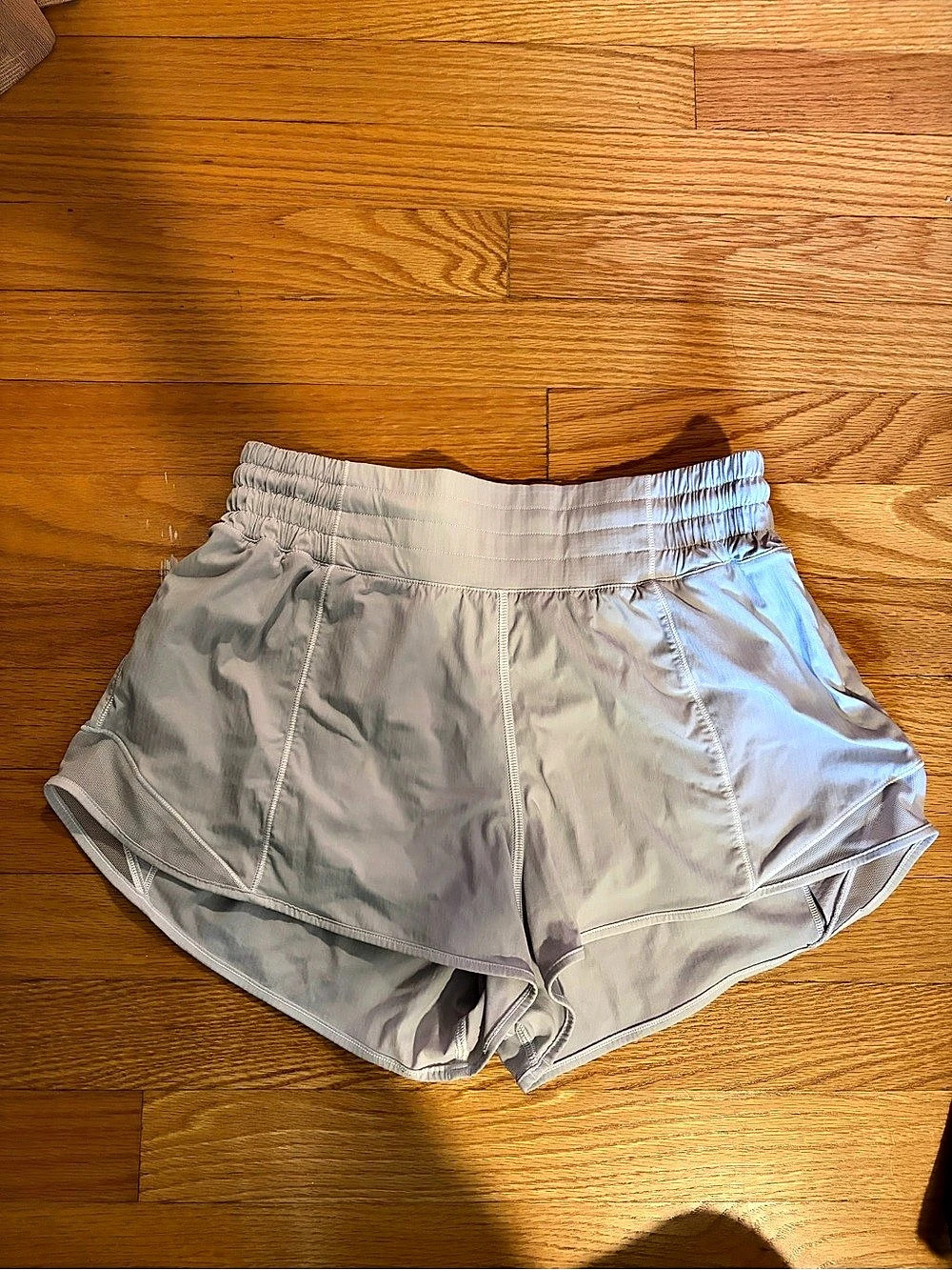 lululemon Hotty Hot High Rise 2.5” White shorts